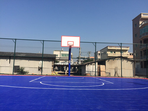 湛江新农全民健身场地悬浮地板篮球场