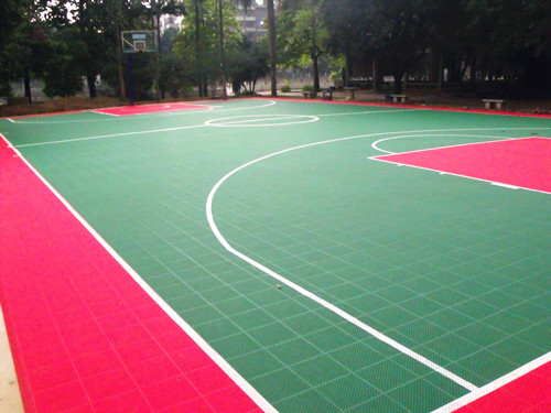 江高江高文化体育公园悬浮地板篮球场